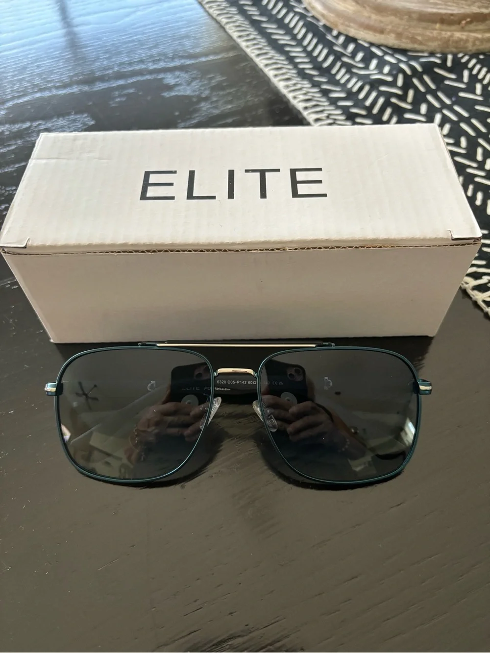 Elite Men’s Teal Metal Aviator Sunglasses
